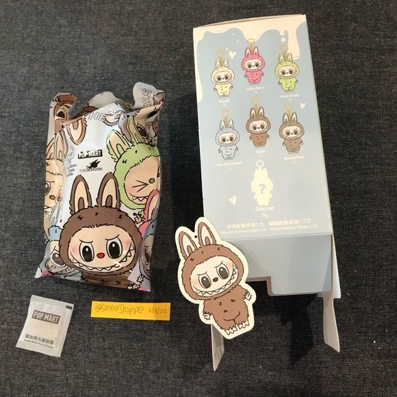 Labubu Macaron TOFFEE Vinyl Face Plush Pendant Bag Charm - Picture 3 of 5